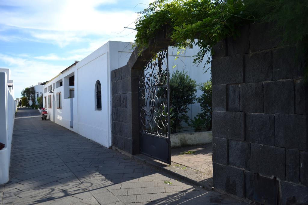 Villa Schicciolina Estrómboli Exterior foto